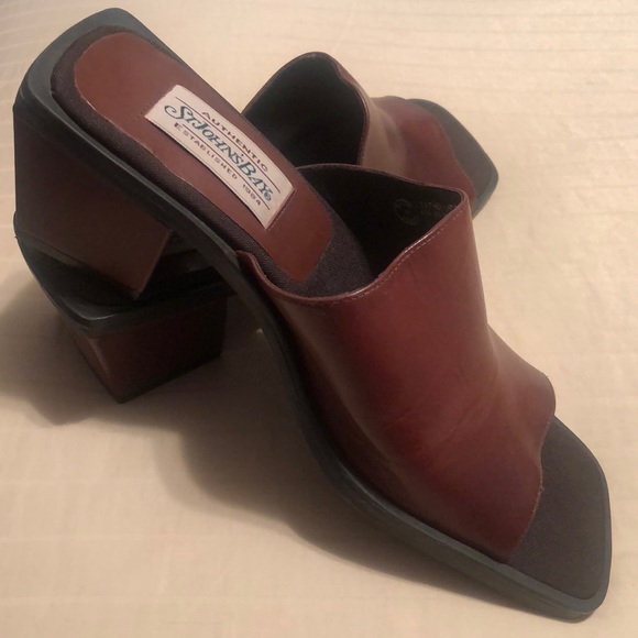Brand new leather mules. - Picture 3 of 3